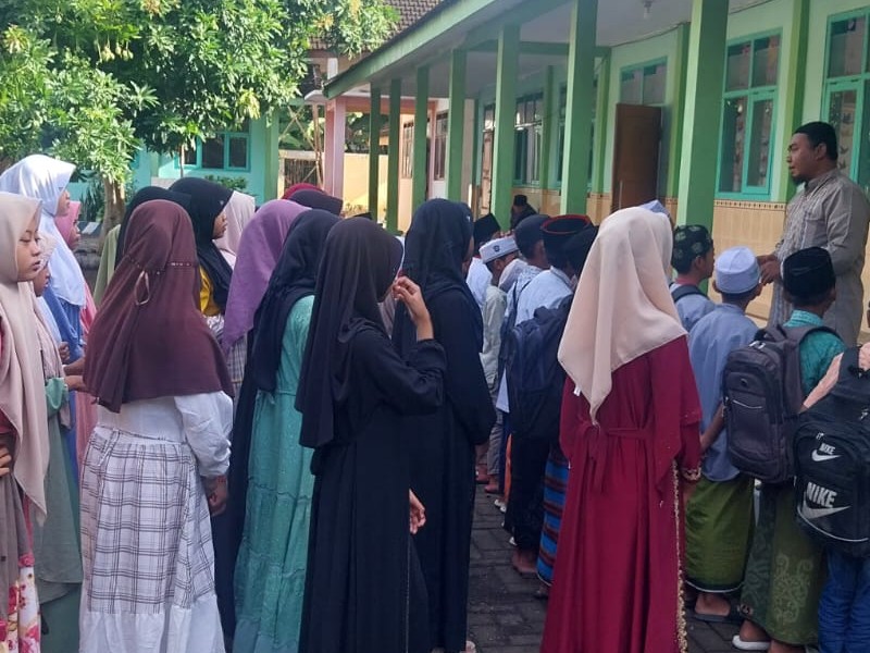 PEMBUKAAN KEGIATAN PONDOK RAMADAN SD NEGERI 1 LANDANGAN