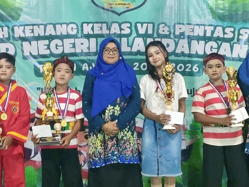 Pemberian Hadiah/Reward kepada Murid Berprestasi Tingkat Kecamatan dan Kabupaten Tahun 2026